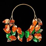 Elsa Schiaparelli necklace - @saldanhmario