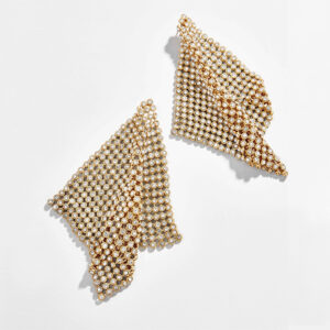 Love these gold earrings by BaubleBar